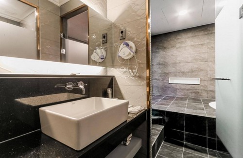 Noksan Hotel | Busan Gangseo Bestie Hotel