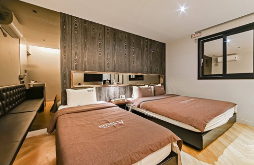 Gangseo District Hotel | Busan Gangseo Sinho-dong V Hotel