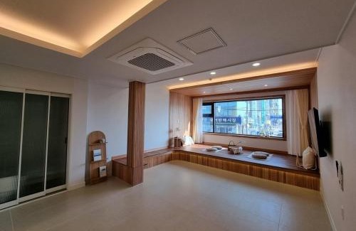 Suyeong-Gu House | Busan Gwangan 273