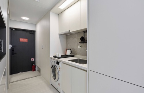 Yeongdo House | Busan Hotel Grazie