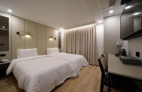 Gangseo District Hotel | Busan Myeongji Ocean City Hotel