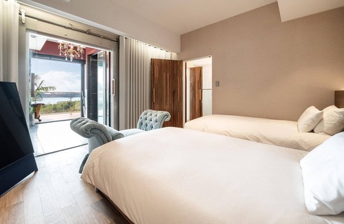 Gangseo District House | Busan Nunuhouse Poolvilla Pension