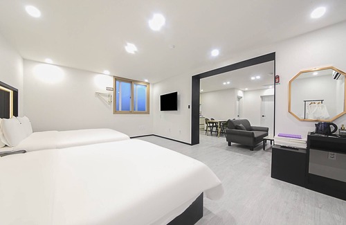 Busanjin Hotel | Busan Seomyeon Broa Hotel