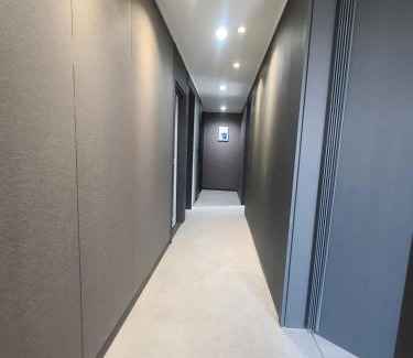 Busan Apartment | Busan Songjeong Osiria Lounge