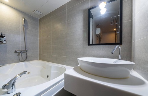 Yeonsan Hotel | Busan Yeonsandong No25