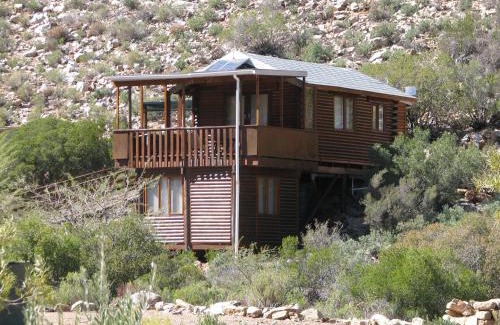 Prince Albert Apartment | Bushman Valley