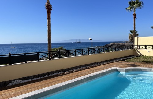 Los Cristianos House | "Business Class One" - Villa direkt am Strand mit Pool auf Top-Niveau!