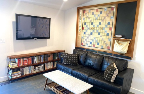 Montecito Apartment | Butterfly Beach Studio - 10 minute walk to the beach!
