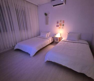 Suyeong-Gu House | Butterfly House