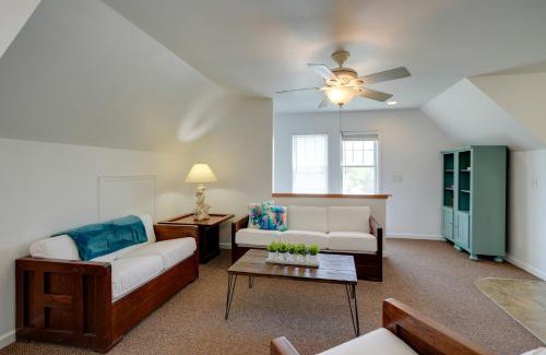 Buxton Apartment | Buxton Apartment about 2 Mi to Lighthouse Beach!