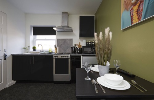 Huddersfield Apartment | BV Royal Comfy Studiosuite Queensgate Huddersfield