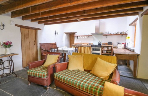 Boncath Cottage | Bwthyn Lan