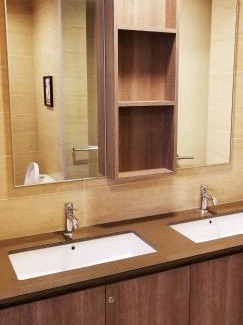 Batu Ferringhi Apartment | By The Sea Beach Luxury Resort - Batu Ferringhi