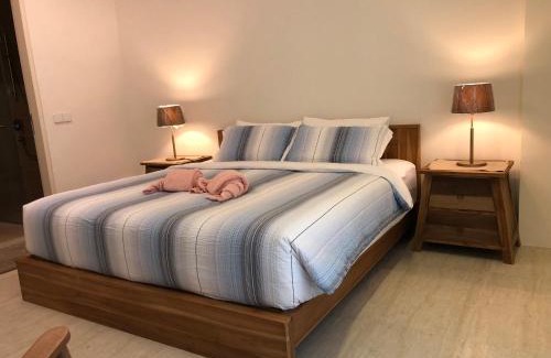 Batu Ferringhi Apartment | By The Sea Luxury Beachfront Resort 223