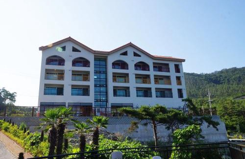 Byeonsan House | Byeonsanbando Jayjay Resort