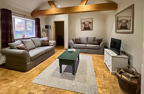 Billingshurst House | Byre Cottage