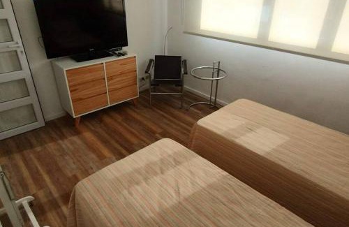 Buenos Aires Central Business District Apartment | Cálido y funcional apartamento en San Telmo