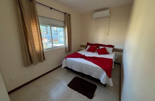 Governador Celso Ramos Apartment | Cód 183 - Apartamento aconchegante a 70m do mar, Praia de Palmas