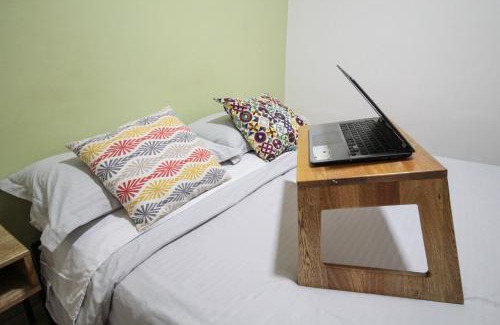 El Poblado Apartment | Cómodo aparta suite en zona Poblado Medellín M101 By Roots Rentals