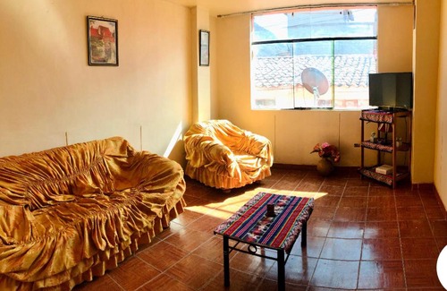 Urubamba Apartment | Cómodo hospedaje