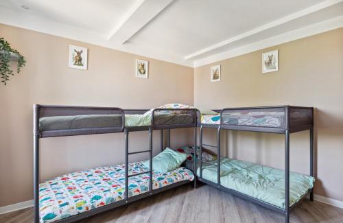 Vidauban Apartment | Cœur de Vidauban - Appt climatisé proche activités