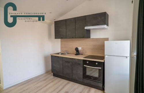 Castelnaudary Apartment | Cœur de ville studio lumineux