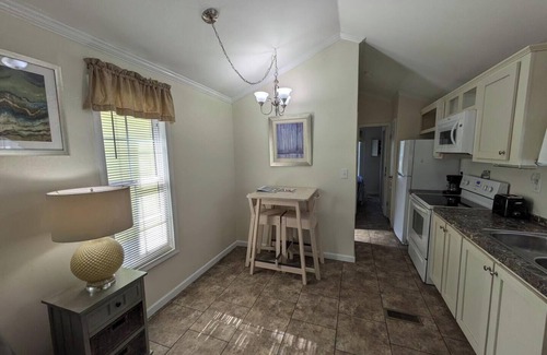 Sherrills Ford Cabin | C-7 Cozy cabin on Lake Norman