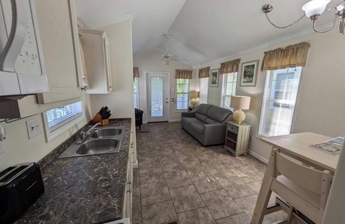 Sherrills Ford Cabin | C-7 Cozy cabin on Lake Norman