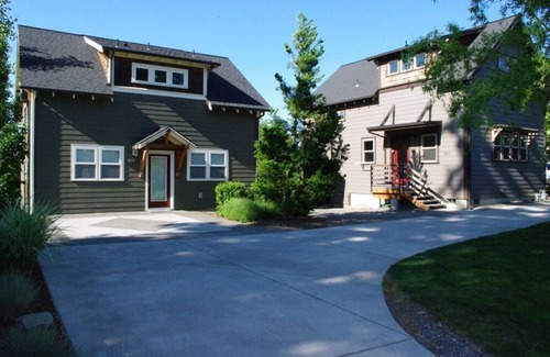 Hood River House | 'C' Street Retreat in the Heights License #410