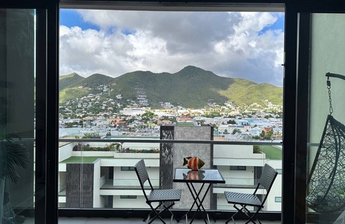 Cole Bay House | C326 - Beautiful Apartment With Balcony