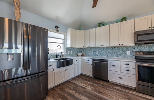 Carova Beach House | C9431 Sea Stars. Canalfront, 4X4 Area, Boat Ramp, Dock!