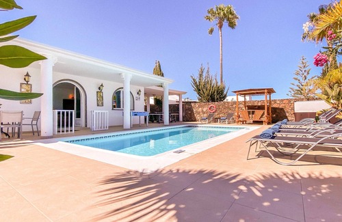 Los Mojones Villa | Ça C'est La Vie. A luxury 4 bedroom villa with en-suite facilities in every room