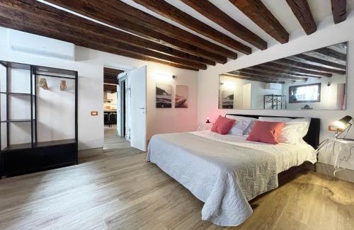 Cannaregio Apartment | Ca' Consorti ai Gesuiti - 2 bedrooms on the Lagoon stage