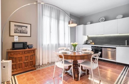 Santa Maria in Stelle Apartment | Ca' delle Contesse Luxury waterfront apartment
