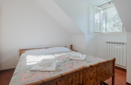 Ca Miro Apartment | Ca' Mirò Quiet Apartment - with Private Garage