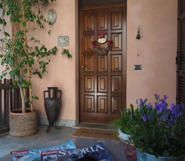 Gurone Bed & Breakfast | Ca' Rosa Bed & Breakfast