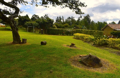 Santa Sofia House | Cabaña La Estancia - just a few kilometers from Villa de Leyva!