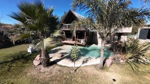 Salta House | Cabaña rústica con pileta tipo playa en Salta Capital