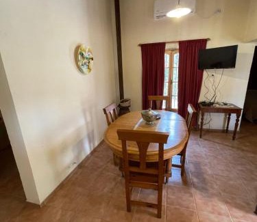 San Rafael House | Cabaña rose