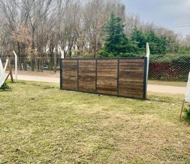 Alta Gracia Apartment | Cabaña tranquila y gran parque ideal para parejas