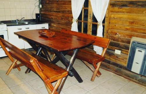 Salto Ski Chalet | Cabañas Troncos Del Salto