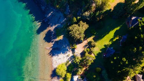 San Carlos de Bariloche Cabin | Cabañas Villa Labrador con costa de lago