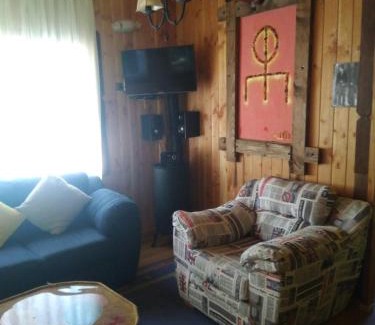 Pucon Cabin | Cabañas Wualmapu " acceso sólo vehiculos tipo camioneta, jeep o SUV"