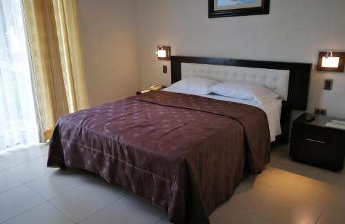 Trujillo Hotel | Caballito de Totora