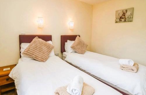 Rhayader House | Caban Dulas