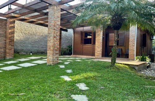 Porto Belo House | Cabana com piscina - 5 min a pé da praia - Porto Belo