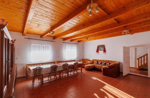Calatele Ski Chalet | Cabana Rus-Beliș