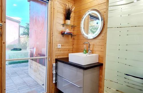 Casselardit Apartment | Cabane côté jardin