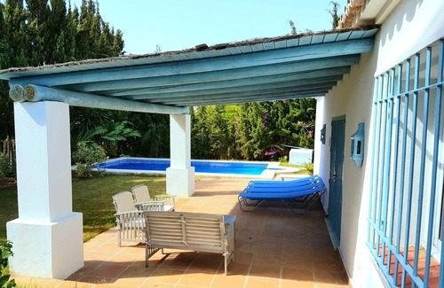 Urbanizacion Hacienda las Chapas Villa | Cabane del Mar, Las Dunas de Artola, Marbella.