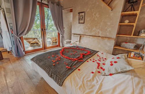 Capdrot Hotel | cabanes perchees dans les arbres